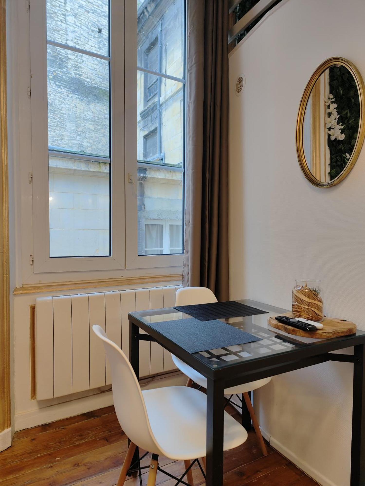 Studio Lumineux Et Fleuri Idealement Situe Διαμέρισμα Καν Εξωτερικό φωτογραφία